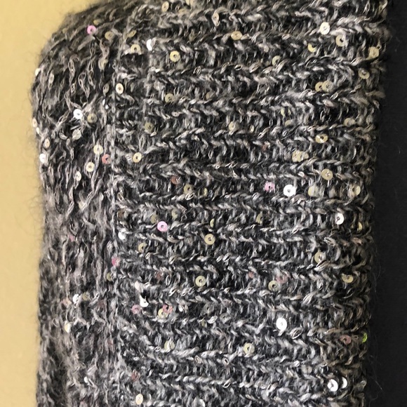 Express crop sequined sweater - Picture 4 of 6